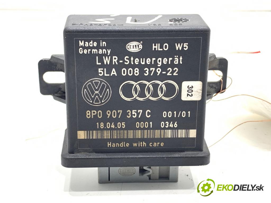 AUDI A6 C6 sedan 2005 103 kW 2.0 TDI 1968 modul světel 8P0907357C (Ostatní)