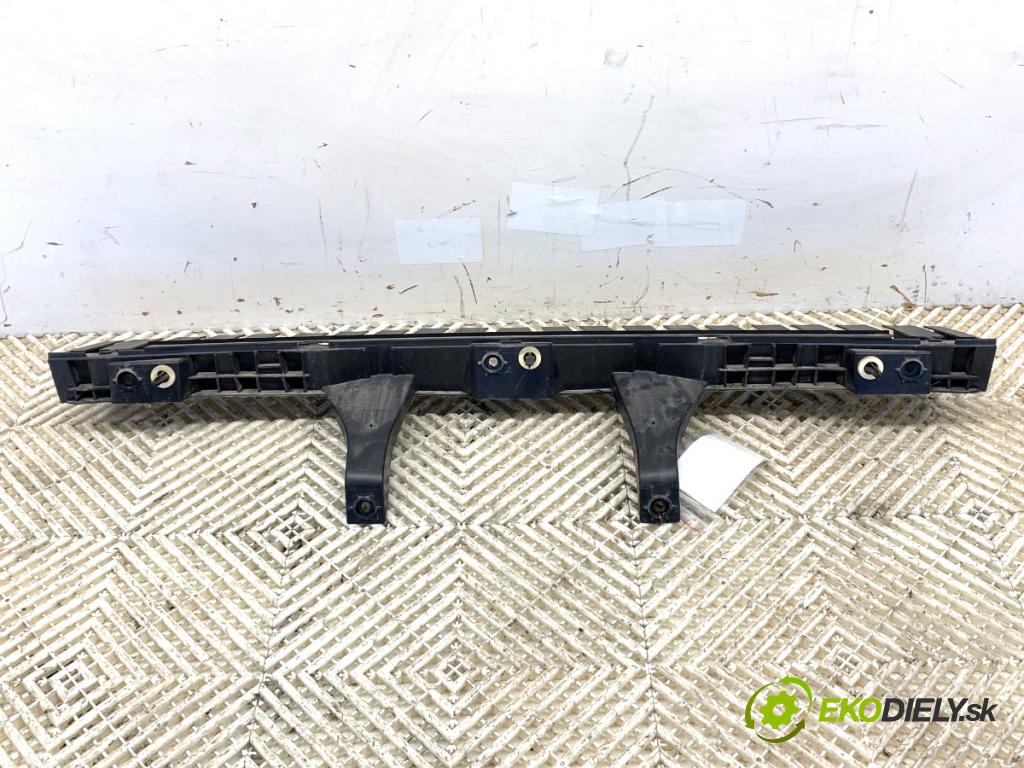 PEUGEOT 308 SW II Kombi 2016 81 kW 1.2 THP 110 1199 ABSORBER nárazníka zadní část 9800981980
