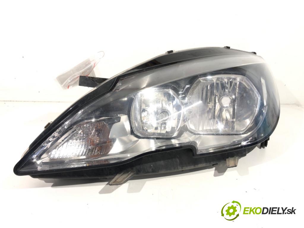 PEUGEOT 308 SW II Kombi 2016 81 kW 1.2 THP 110 1199 světlomet levý přední část 9677523080