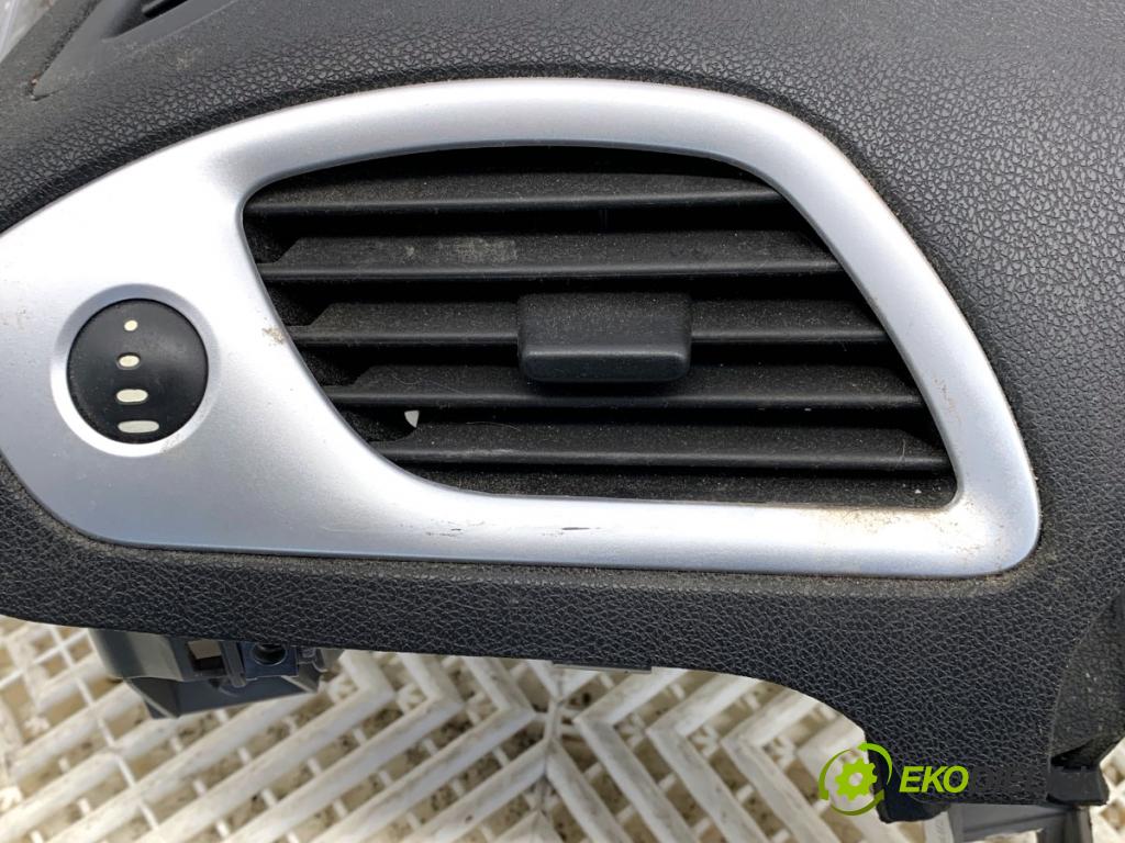 RENAULT SCENIC III nadwozie wielkoprzestrzenne (MPV) 2009 96 kW 1.4 16V (JZ0F, JZ1V) 1397 Palubná doska silentbloku pasy