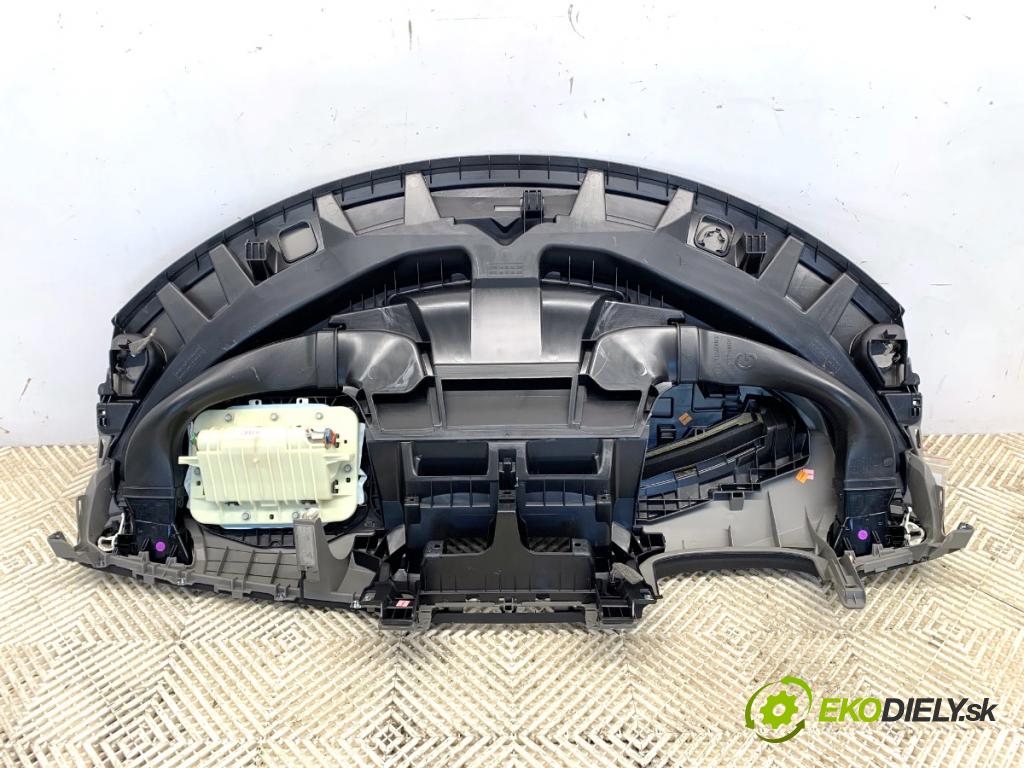 RENAULT SCENIC III nadwozie wielkoprzestrzenne (MPV) 2009 96 kW 1.4 16V (JZ0F, JZ1V) 1397 Palubná doska silentbloku pasy