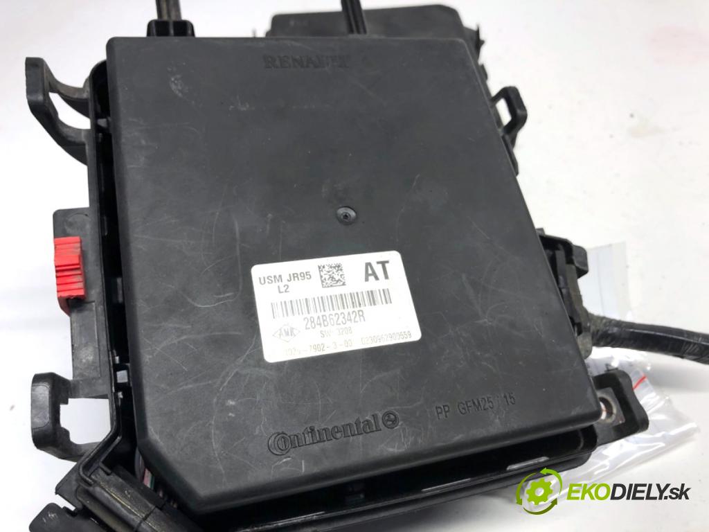 RENAULT SCENIC III nadwozie wielkoprzestrzenne (MPV) 2009 96 kW 1.4 16V (JZ0F, JZ1V) 1397 Modul USM 284B62342R (Riadiaca jednotka ostatné)