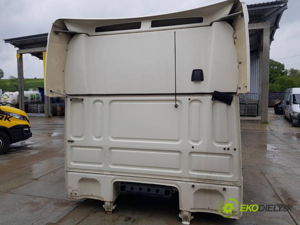 DAF XF Ciągnik siodłowy 2017 340 kW FT 460 340 kW [462 KM] olej napędowy 2012 - 2022 12900 kabína