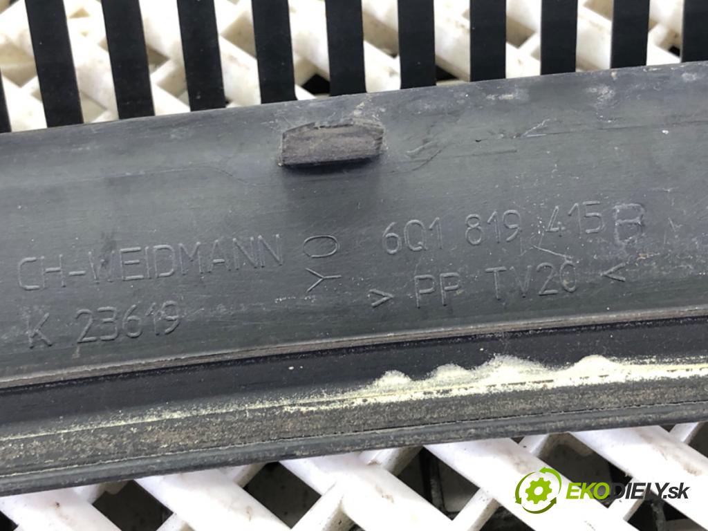 VW POLO IV 9N liftback 2002 47 kW 1.2 12V 1198 Torpédo, plast pod čelné okno 6Q1819415B (Torpédo (plast pod čelným sklom))