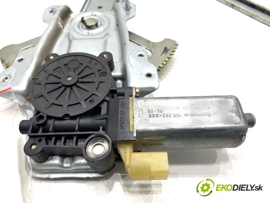 TOYOTA YARIS I liftback 2004 64 kW 1.3 (SCP12_, SCP13_) 1298 mechanismus okna levý přední část 0130822018