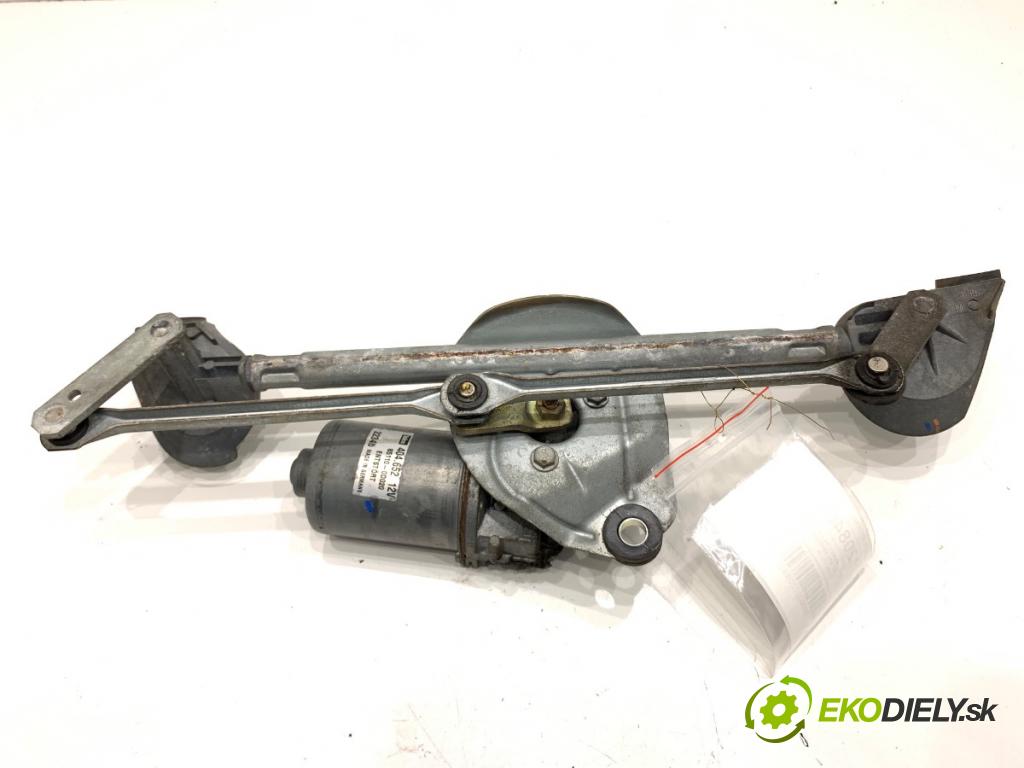 TOYOTA YARIS I liftback 2004 64 kW 1.3 (SCP12_, SCP13_) 1298 mechanismus stěračů přední část 85110-0D020 (Motorky stěračů)