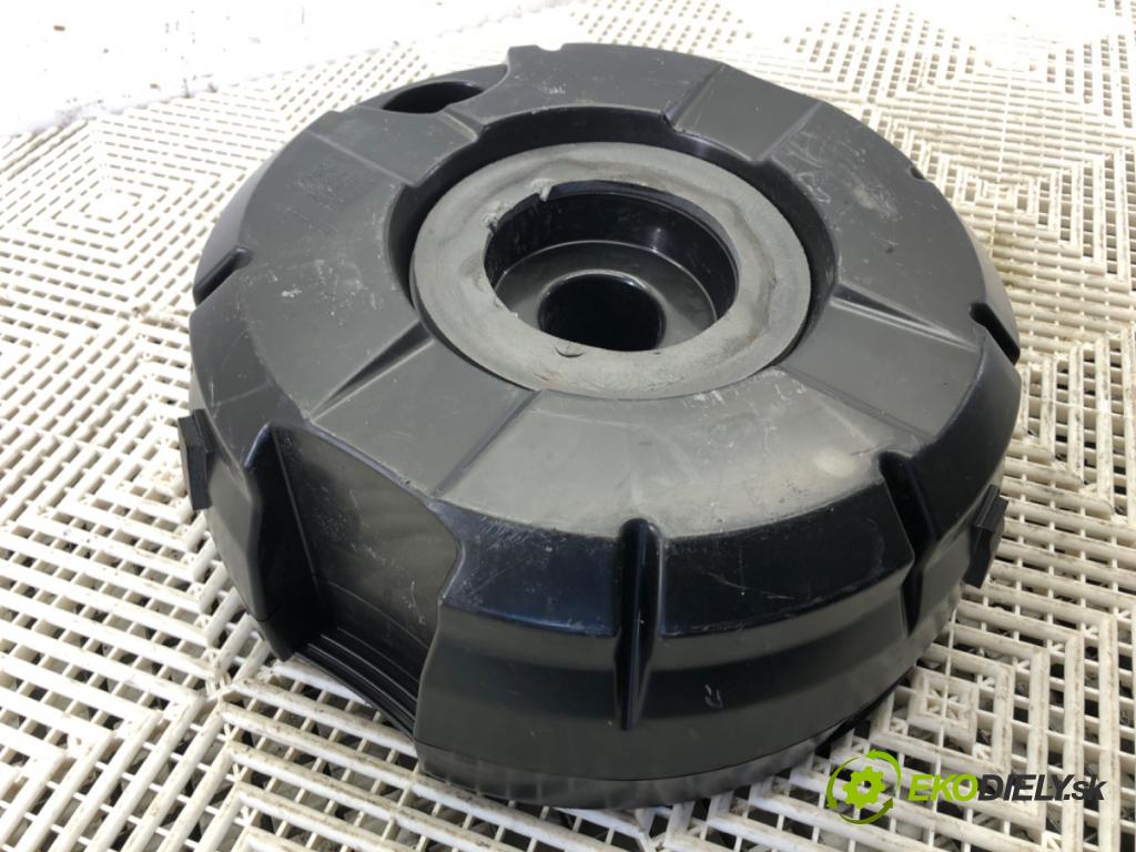 AUDI Q7 4L SUV 2015 200 kW 3.0 TFSI quattro 2995 subwoofer 4L0035382B (Audio zariadenie)