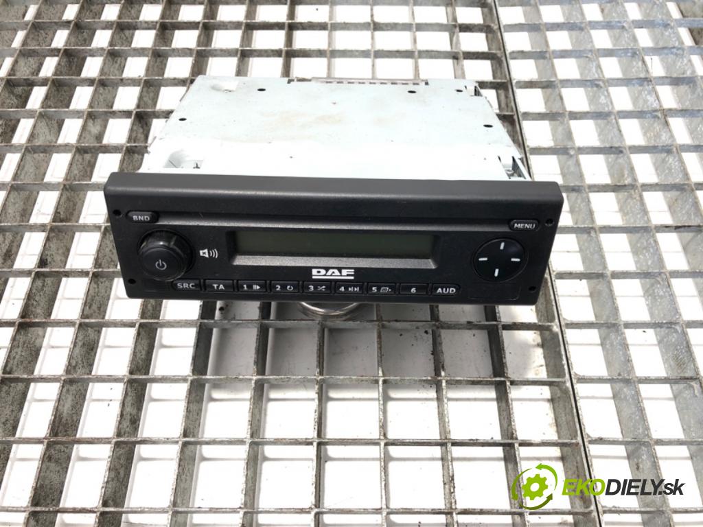 DAF XF Ciągnik siodłowy 2017 340 kW FT 460 340 kW [462 KM] olej napędowy 2012 - 2022 12900 RADIO 1858912 (Audio zariadenie)