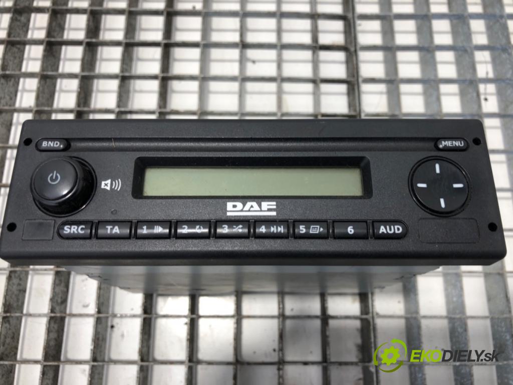 DAF XF Ciągnik siodłowy 2017 340 kW FT 460 340 kW [462 KM] olej napędowy 2012 - 2022 12900 RADIO 1858912 (Audio zariadenie)
