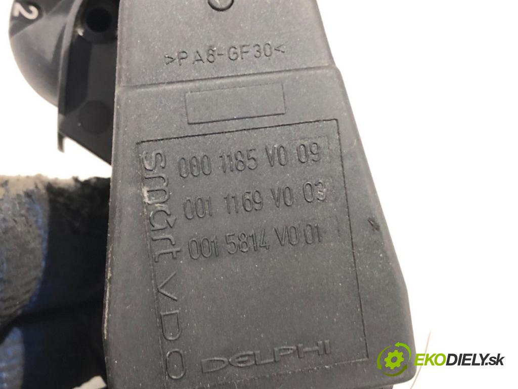 SMART ROADSTER kabriolet 1999 45 kW 0.7 (452.432) 698 Prepínač smeroviek 0001185V009 (Prepínacie páčky pod volantom)