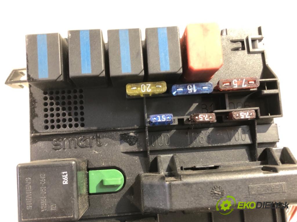 SMART ROADSTER kabriolet 1999 45 kW 0.7 (452.432) 698 modul BSI 0001683V001 (Pojistkové skříňky)