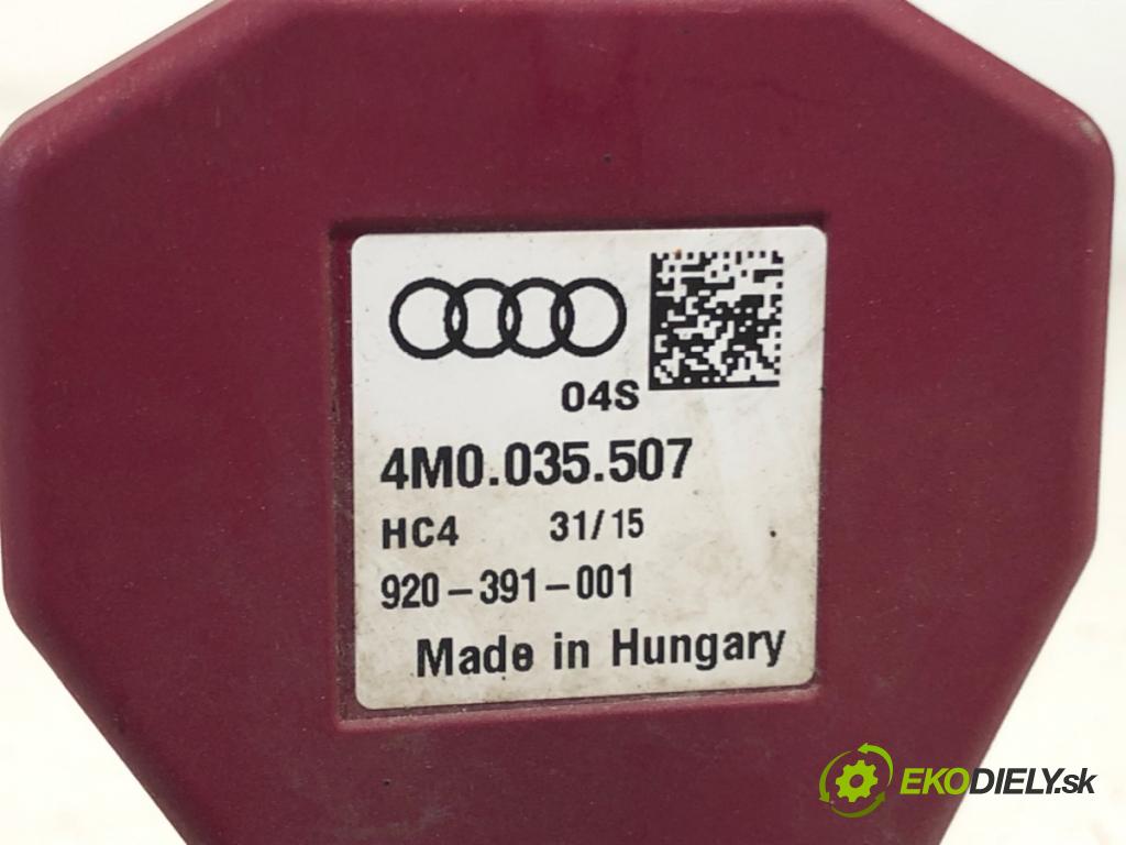AUDI Q7 4M SUV 2015 200 kW 3.0 TDI quattro 2967 Zosilňovač Antenní: 4M0035507 (Zosilňovač)