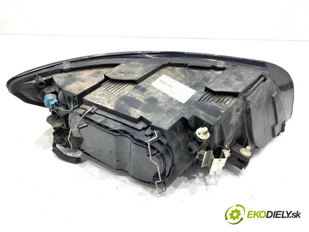 VOLVO V50 Kombi 2007 80 kW 1.6 D 1560 světlomet levý přední část