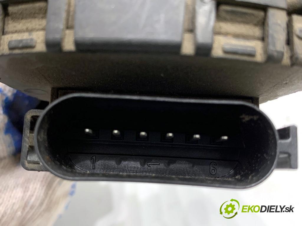 VOLVO V50 Kombi 2007 80 kW 1.6 D 1560 Potenciometer plynu 4M51-9F836-AH (Potenciometer plynového pedálu)