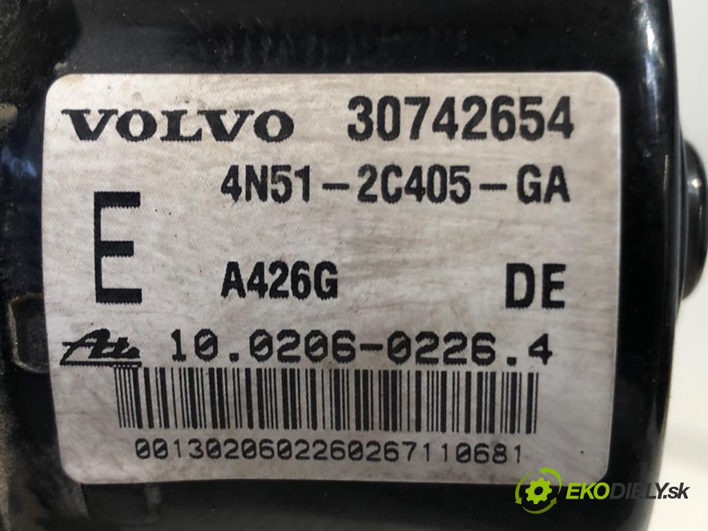 VOLVO V50 Kombi 2007 80 kW 1.6 D 1560 Pumpa ABS 30742665AA 30742654 (Pumpa ABS)