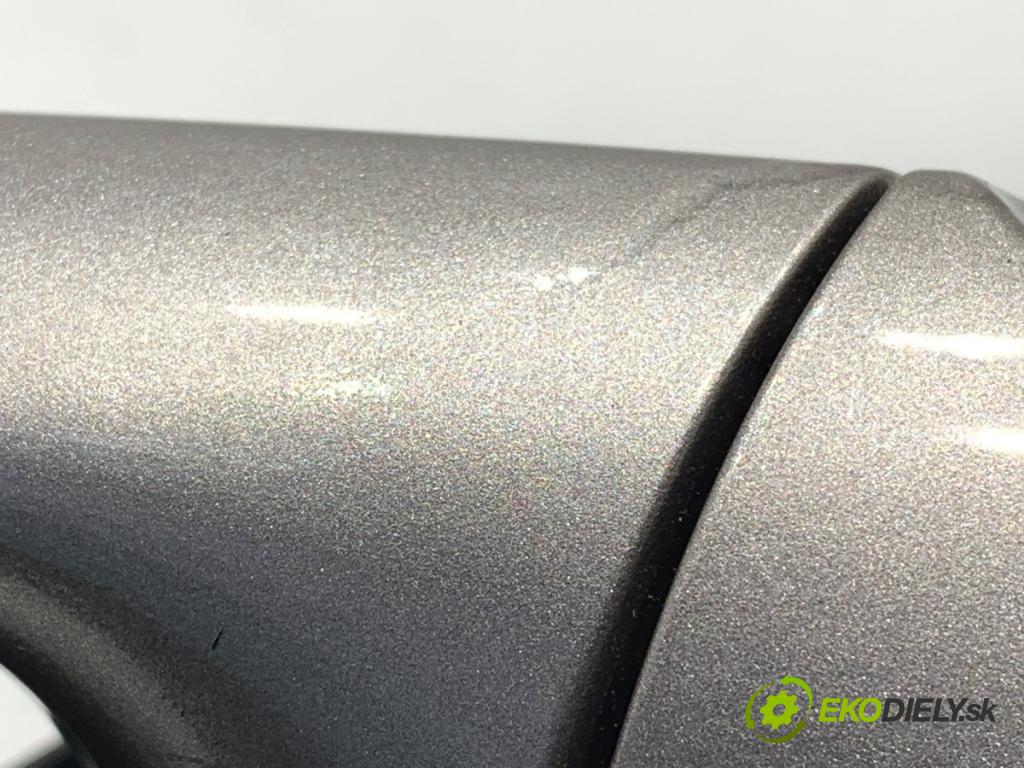 HYUNDAI i30 liftback 2015 81 kW 1.6 CRDi 1582 Kľučka vonkajšia ľavy predný