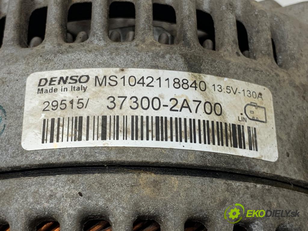 HYUNDAI i30 liftback 2015 81 kW 1.6 CRDi 1582 Alternátor 37300-2A700 (Alternátor)