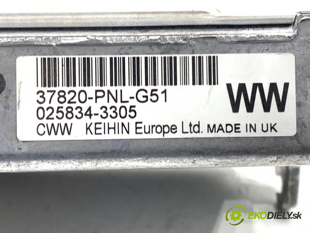 HONDA CR-V II SUV 2004 110 kW 2.0 (RD5) 1998 riadiaca jednotka Motor 37820-PNL-G51 (Riadiaca jednotka)
