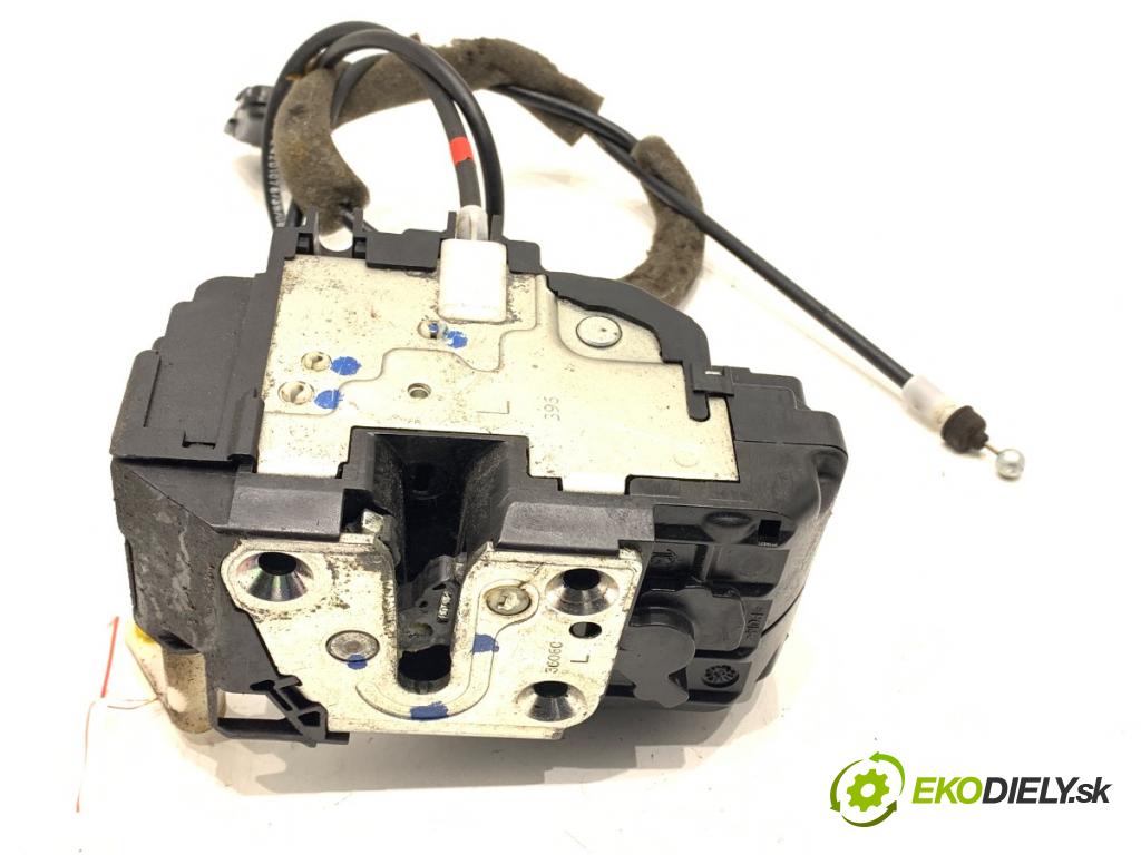 NISSAN NOTE E11 nadwozie wielkoprzestrzenne (MPV) 2006 65 kW 1.4 1386 zámok dveře levý přední část 