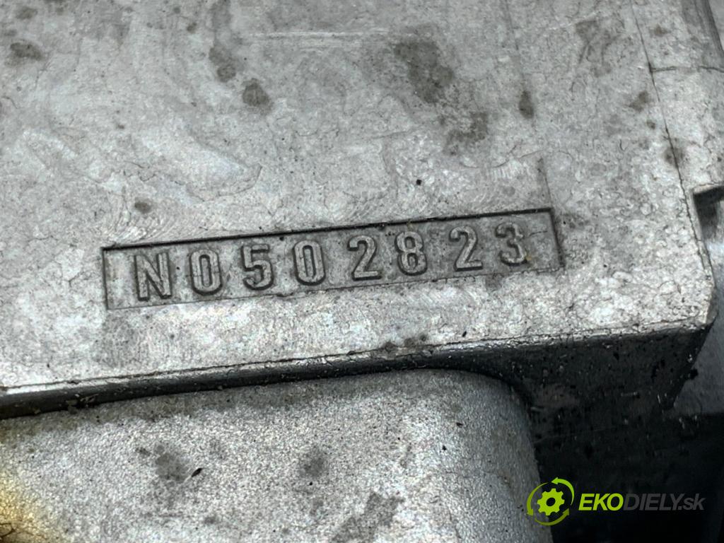 NISSAN NOTE E11 nadwozie wielkoprzestrzenne (MPV) 2006 65 kW 1.4 1386 spinačka N0502823 (Spínacia skrinka)