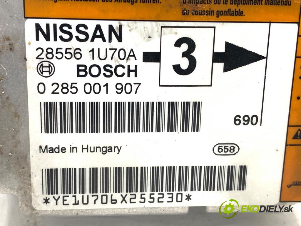 NISSAN NOTE E11 nadwozie wielkoprzestrzenne (MPV) 2006 65 kW 1.4 1386 senzor airbag 285561U70A (Snímač)