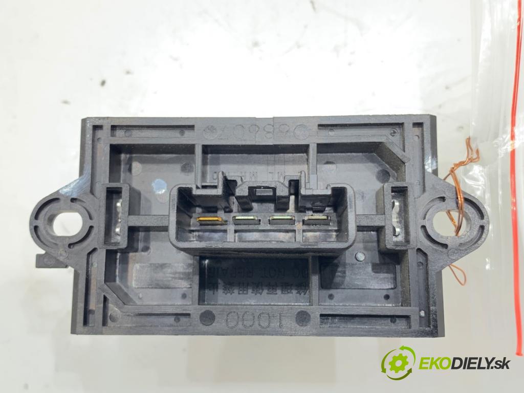 NISSAN NOTE E11 nadwozie wielkoprzestrzenne (MPV) 2006 65 kW 1.4 1386 odpor rezistor topení vzduchu  (Odpory topení)