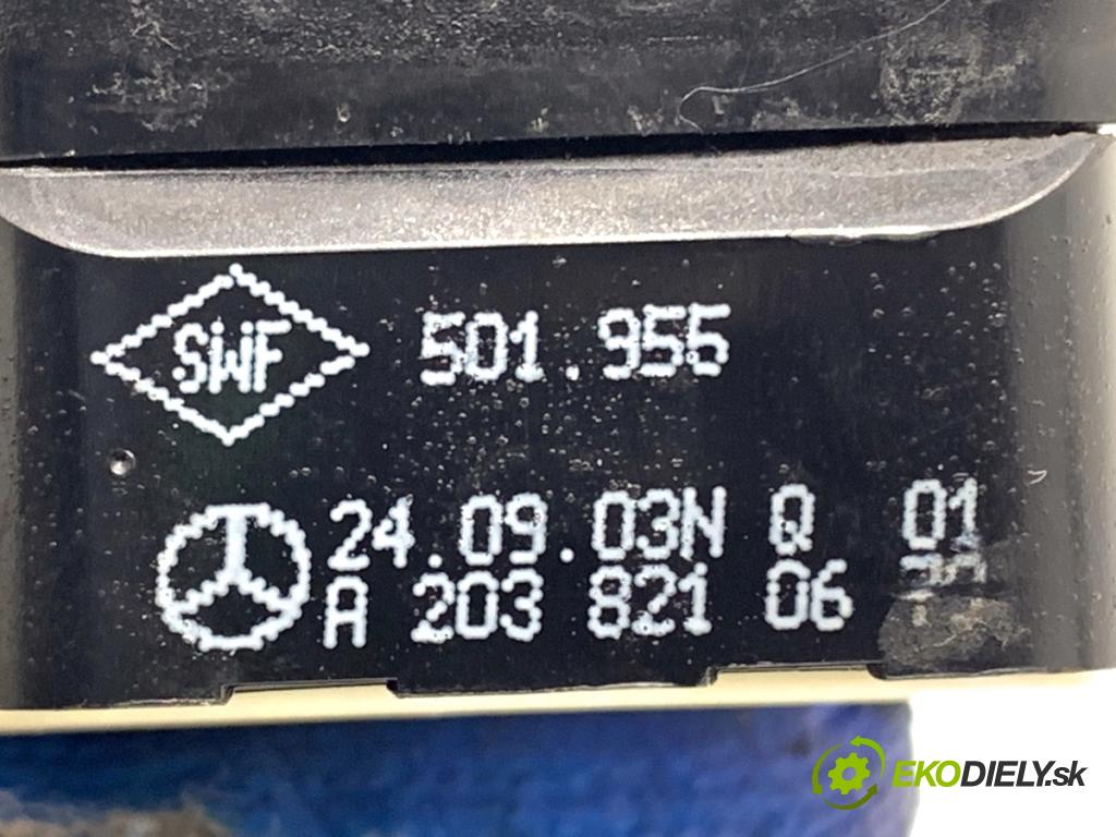 MERCEDES-BENZ W203 sedan 2000 95 kW C 180 (203.035) 1998 Prepínač okien A2038210679 (Prepínacie páčky pod volantom)