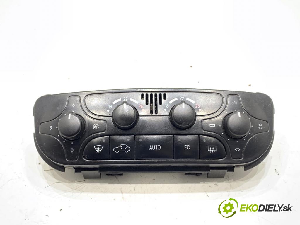 MERCEDES-BENZ W203 sedan 2000 95 kW C 180 (203.035) 1998 Panel ovládania kúrenia 2038300785 (Prepínacie páčky pod volantom)