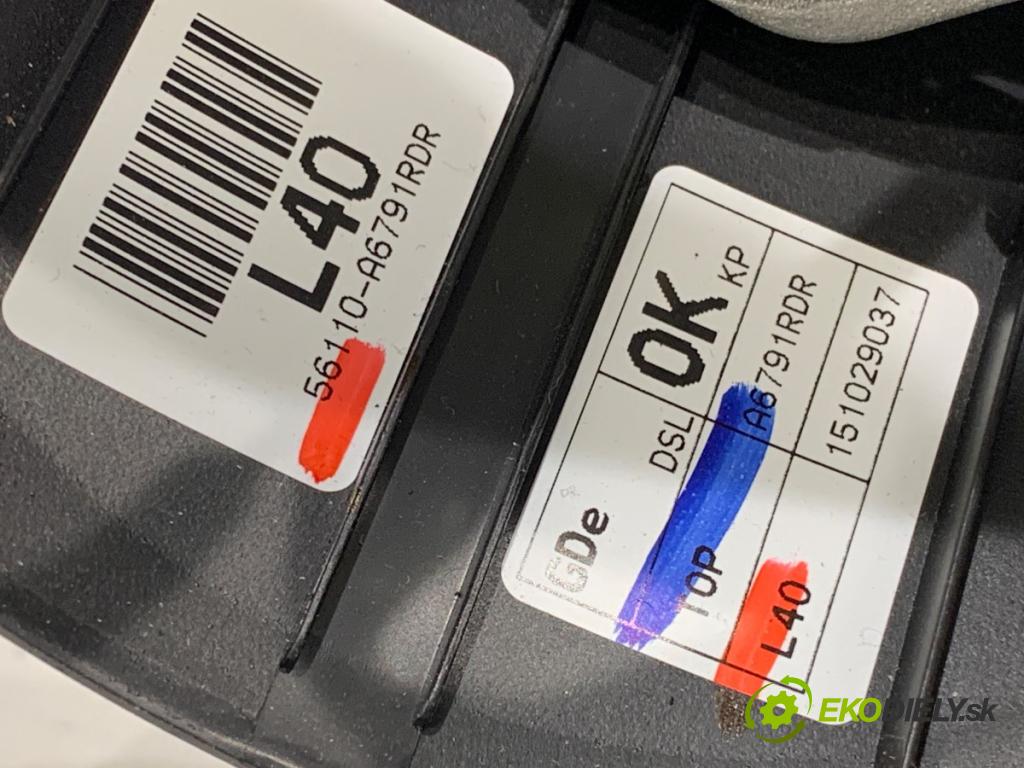 HYUNDAI i30 liftback 2015 81 kW 1.6 CRDi 1582 Volant 56110-A6791 (Volant)