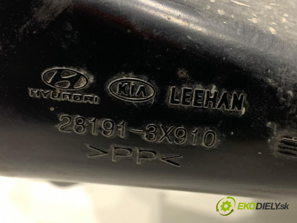 HYUNDAI i30 liftback 2015 81 kW 1.6 CRDi 1582 rezonátor Rúra vzduchu 28191-3X910