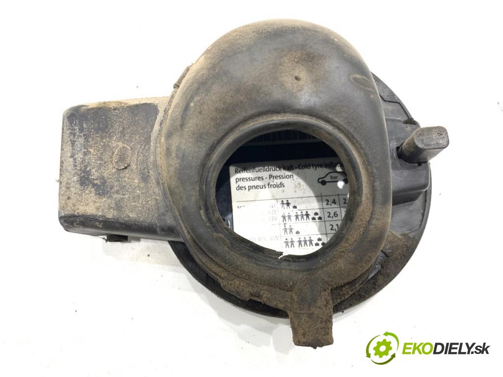 VW POLO IV 9N liftback 2008 51 kW 1.4 TDI 1422 Dvierka nádrže paliva (Kľučka dverí ostatné)