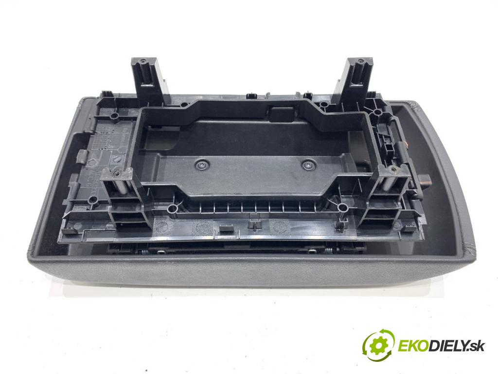 PEUGEOT 508 SW I Kombi 2015 133 kW 2.0 BlueHDi 180 1997 Lakťová opierka  (Lakťová opierka)