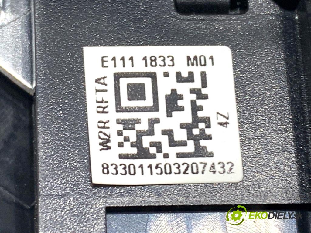 PEUGEOT 508 SW I Kombi 2015 133 kW 2.0 BlueHDi 180 1997 Panel ovládania radia  (Prepínacie páčky pod volantom)