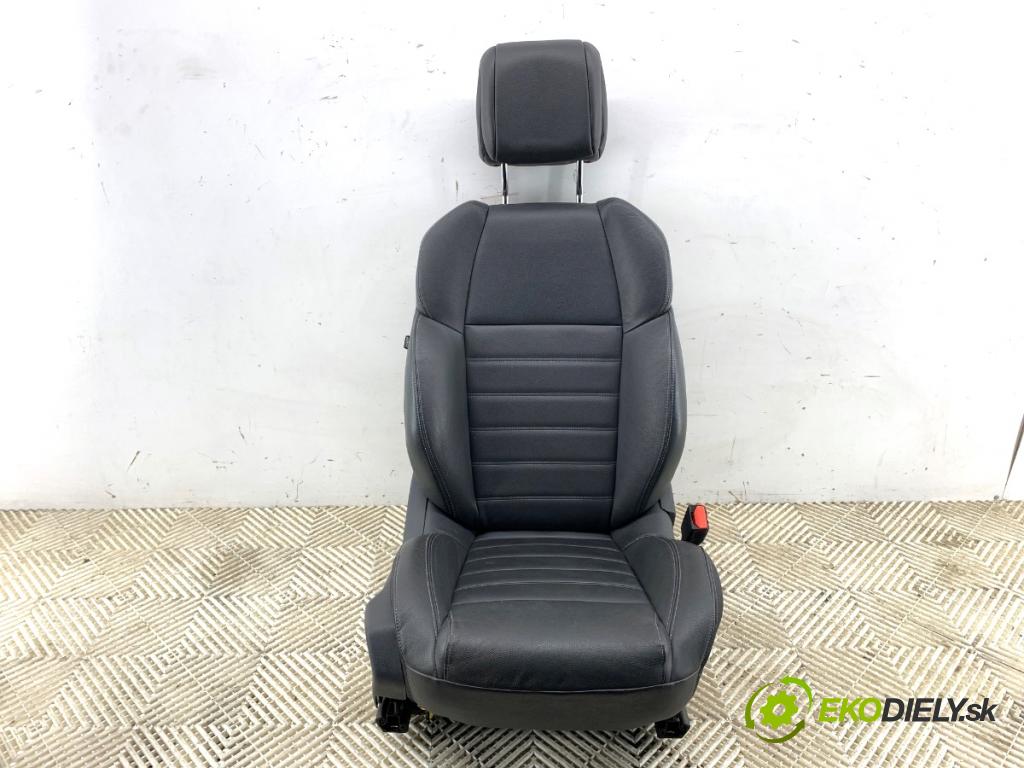 PEUGEOT 508 SW I Kombi 2015 133 kW 2.0 BlueHDi 180 1997 Sedadlo pravy predný 