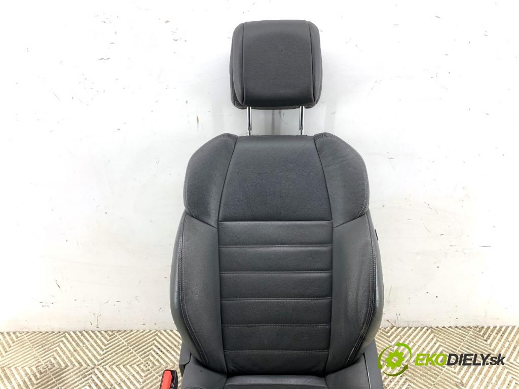 PEUGEOT 508 SW I Kombi 2015 133 kW 2.0 BlueHDi 180 1997 Sedadlo ľavy predný