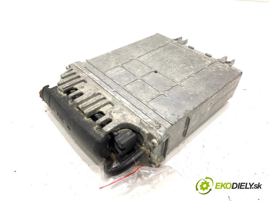 AUDI A4 B5 Kombi 1997 81 kW 1.9 TDI quattro 1896 riadiaca jednotka Motor 028906021EM 0281001553 (Riadiaca jednotka)