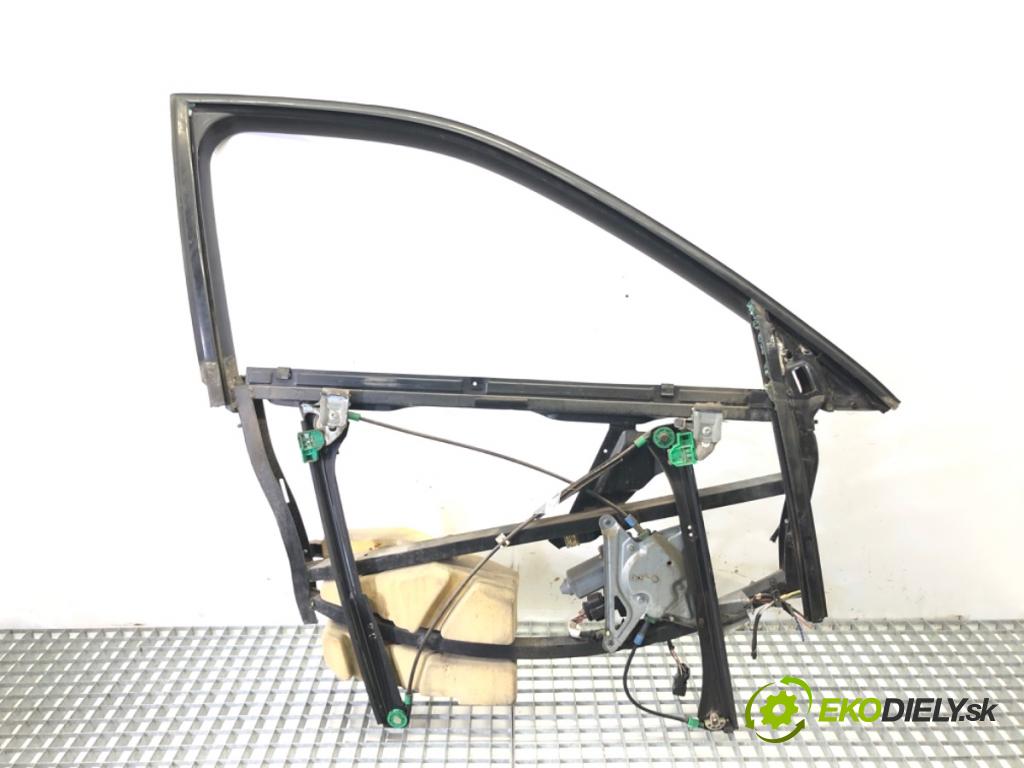 AUDI A4 B5 Kombi 1997 81 kW 1.9 TDI quattro 1896 mechanismus okna pravý přední část 