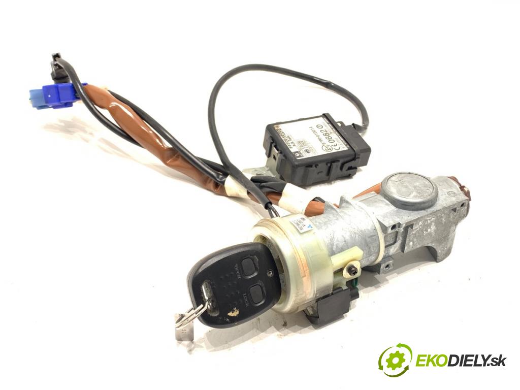 SUBARU IMPREZA II Kombi 2002 92 kW 2.0 AWD (GG9) 1994 spinačka 88215AE010 (Spínacia skrinka)