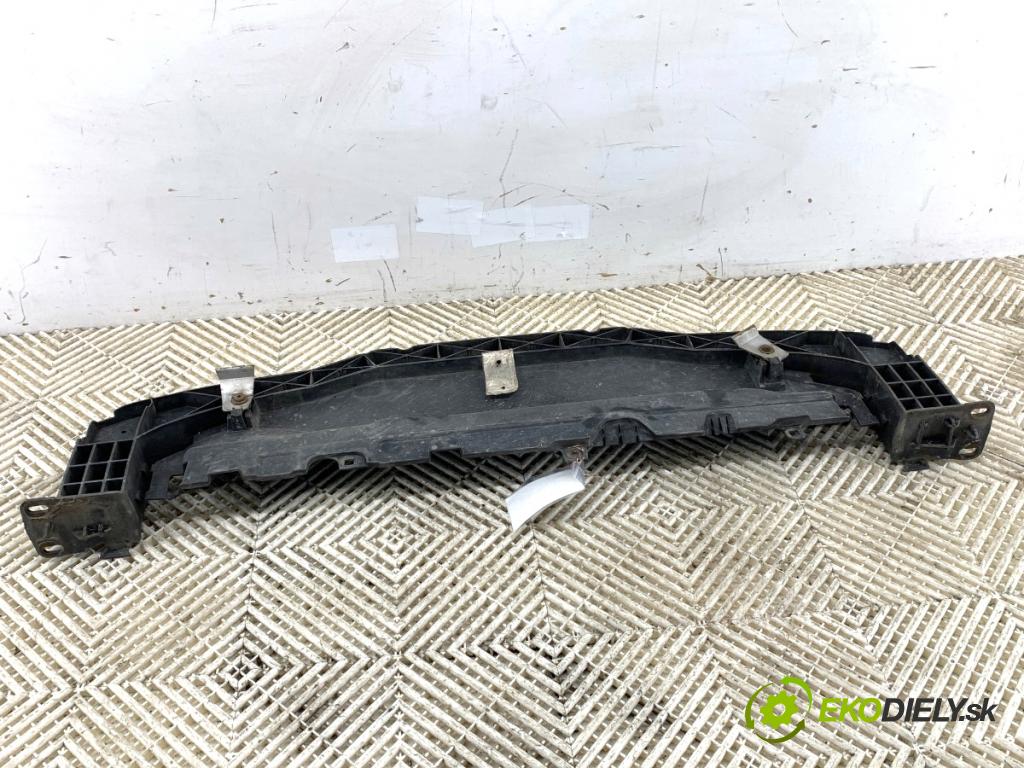 PEUGEOT 207 liftback 2007 54 kW 1.4 1360 výztuha nárazníka přední část dolná 9649583180