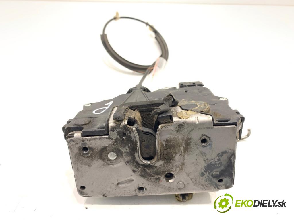 FIAT GRANDE PUNTO liftback 2006 57 kW 1.4 (199AXB11, 199AXB1A, 199BXB1A, 199AXL1A) 1368 zámok dveře pravý přední část 55702904