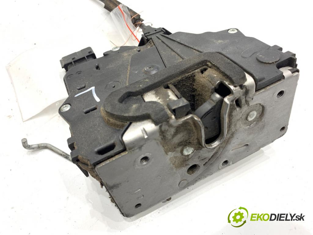 FIAT GRANDE PUNTO liftback 2006 57 kW 1.4 (199AXB11, 199AXB1A, 199BXB1A, 199AXL1A) 1368 zámok dveře levý přední část 55702897