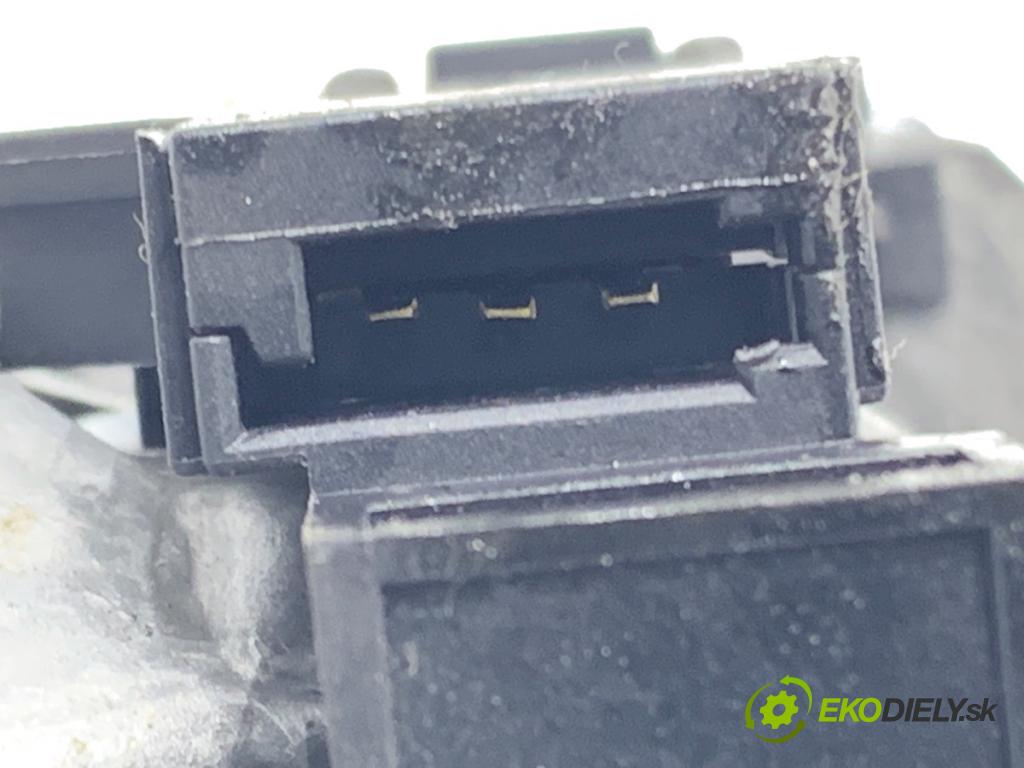 FIAT GRANDE PUNTO liftback 2006 57 kW 1.4 (199AXB11, 199AXB1A, 199BXB1A, 199AXL1A) 1368 motor stěračů zadní část 51757867