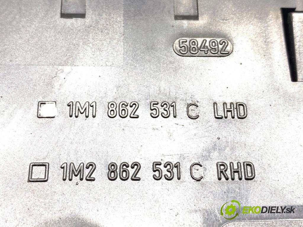 SEAT LEON I liftback 2001 77 kW 1.6 16 V 1598 Držiak na nápoje 1M1862531C (Držiak (úchyt) na nápoje)