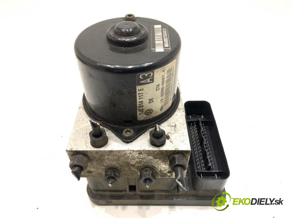 SEAT LEON I liftback 2001 77 kW 1.6 16 V 1598 Pumpa ABS 1J0614117E (Pumpa ABS)