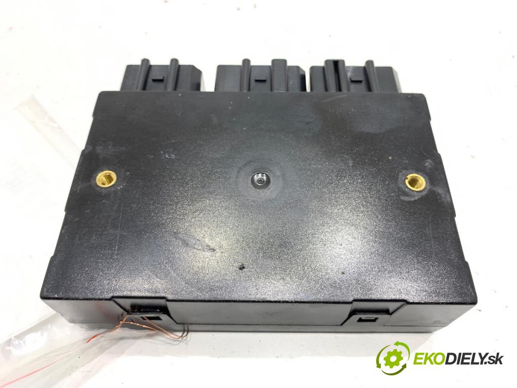 SEAT LEON I liftback 2001 77 kW 1.6 16 V 1598 Modul komfortu 1J0959799S (Modul komfortu)
