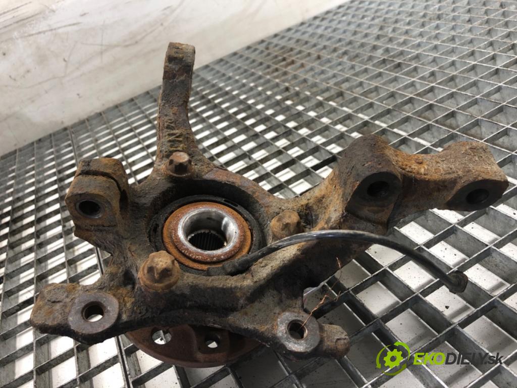 OPEL ASTRA H liftback 2005 74 kW 1.7 CDTI (L48) 1686 náboj ľavy predný