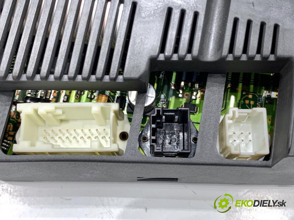 BMW E46 sedan 2000 100 kW 320 d 1951 Panel ovládania kúrenia 6902440 (Prepínacie páčky pod volantom)