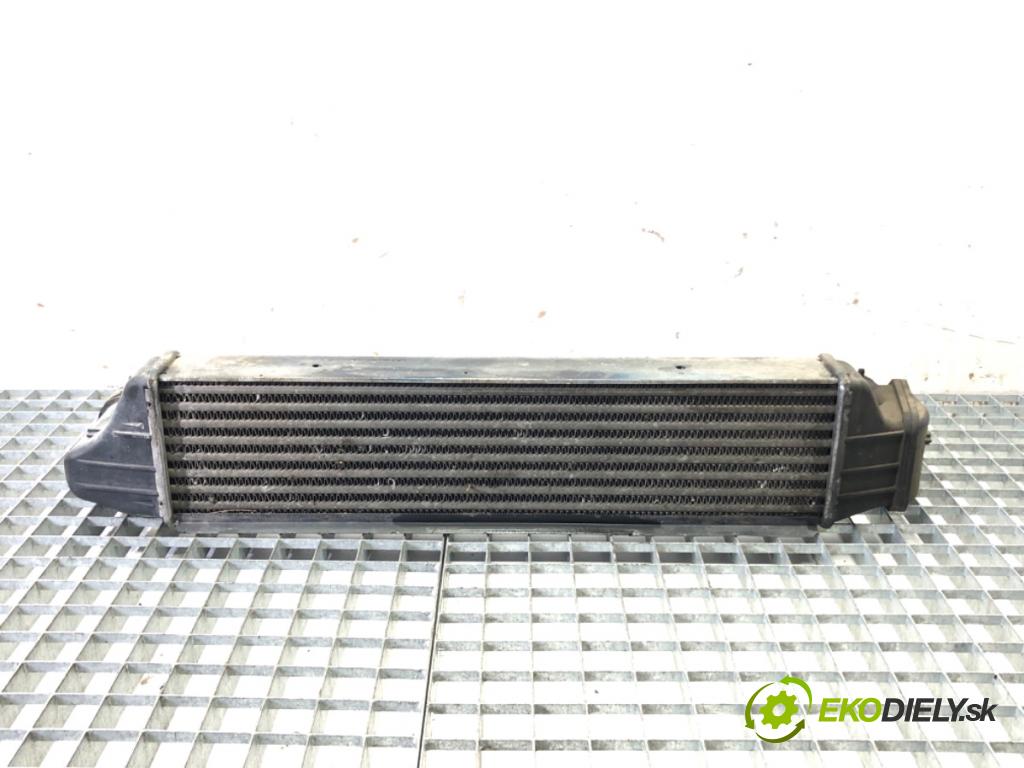 BMW E46 sedan 2000 100 kW 320 d 1951 intercooler 2246795 (Intercooler (chladič nasávaného vzduchu))