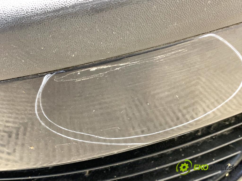 SEAT LEON I liftback 2001 77 kW 1.6 16 V 1598 nárazník přední část KOMPLETNÍ: