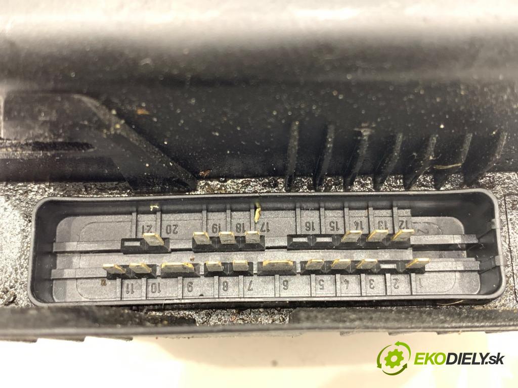 AUDI A4 B5 sedan 1995 74 kW 1.6 1595 Pumpa ABS 0265214002 (Pumpa ABS)
